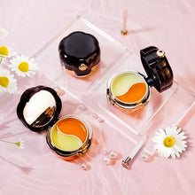 Laden Sie das Bild in den Galerie-Viewer, Feuchtigkeitsspendende zweifarbige Lippenmaske