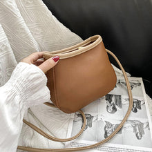 Laden Sie das Bild in den Galerie-Viewer, Einfache Crossbody-Umhängetasche