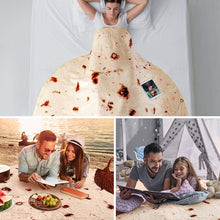 Laden Sie das Bild in den Galerie-Viewer, Korallensamt-Mais-Pfannkuchen-Decke