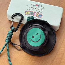 Laden Sie das Bild in den Galerie-Viewer, Smiley Hut Münzgeldbörse mit Schnalle