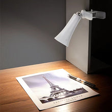 Laden Sie das Bild in den Galerie-Viewer, Multifunktionale Augenschutz-Tischlampe
