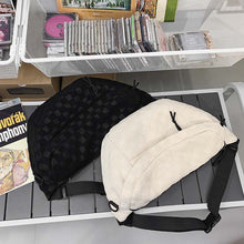 Laden Sie das Bild in den Galerie-Viewer, Damen Sommer Modische Gürteltasche mit Karomuster und Reißverschluss