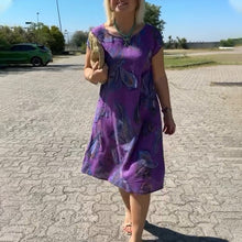Laden Sie das Bild in den Galerie-Viewer, Bedrucktes, lockeres Kleid