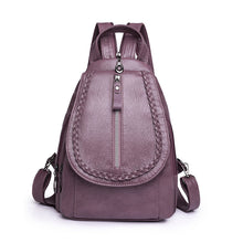 Laden Sie das Bild in den Galerie-Viewer, Twist Clamshell Lederrucksack