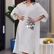 Laden Sie das Bild in den Galerie-Viewer, Fischschuppenkleid mit Kapuze und Pailletten