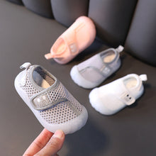 Laden Sie das Bild in den Galerie-Viewer, Non-Slip Baby Mesh Shoes