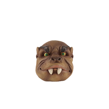 Laden Sie das Bild in den Galerie-Viewer, Horror-Kopf-Ornament aus Harz