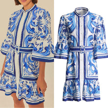 Laden Sie das Bild in den Galerie-Viewer, Bedrucktes kurzes Kleid mit Knöpfen