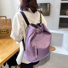 Laden Sie das Bild in den Galerie-Viewer, Leichter wasserdichter Freizeitrucksack