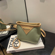 Laden Sie das Bild in den Galerie-Viewer, 2-teiliges Set aus Beuteltasche und Geldbörse