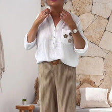 Laden Sie das Bild in den Galerie-Viewer, Lässige Bluse mit Blumendruck und Tasche