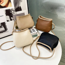 Laden Sie das Bild in den Galerie-Viewer, Einfache Crossbody-Umhängetasche