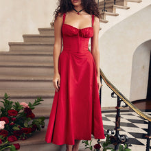 Laden Sie das Bild in den Galerie-Viewer, Trägerkleid mit tiefem Rückenausschnitt