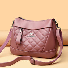 Laden Sie das Bild in den Galerie-Viewer, Rhomboid Tasche aus gekörntem Leder