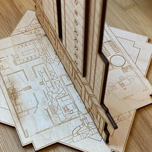 Laden Sie das Bild in den Galerie-Viewer, Adventskalender Bombenkalender aus Holz