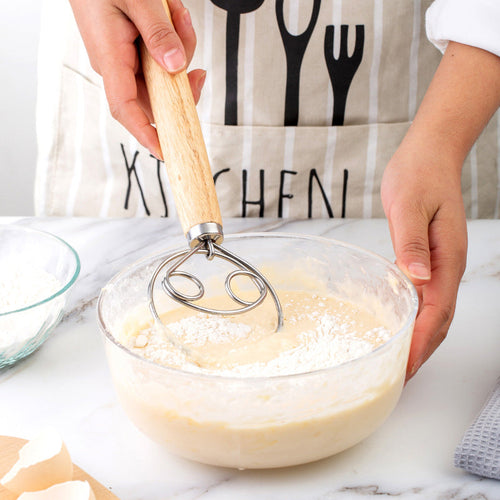 Mehlmixer mit Eichengriff