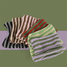 Laden Sie das Bild in den Galerie-Viewer, Warme Strickpullovermütze mit Katzenohren für den Winter