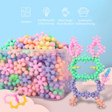 Laden Sie das Bild in den Galerie-Viewer, Ineinandergreifende Bausteine aus massivem Kunststoff