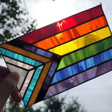 Laden Sie das Bild in den Galerie-Viewer, Fortschritts-Pride-Buntglasflagge