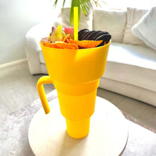 Laden Sie das Bild in den Galerie-Viewer, Popcorn-Tasse aus Silikon