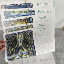 Laden Sie das Bild in den Galerie-Viewer, Hexen-Wandkalender 2024