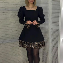 Laden Sie das Bild in den Galerie-Viewer, Elegantes Kleid mit Puffärmeln und Leopardenmuster