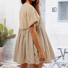 Laden Sie das Bild in den Galerie-Viewer, Einfarbiges plissiertes lockeres Kurzarmkleid, kurzer Rock