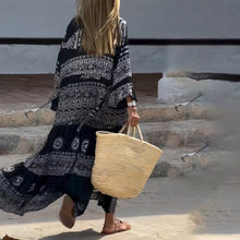 Laden Sie das Bild in den Galerie-Viewer, Langer Rock mit Ethno-Print und V-Ausschnitt