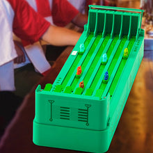 Laden Sie das Bild in den Galerie-Viewer, Pferderennen-Spiel