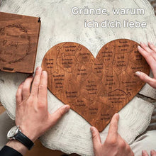 Laden Sie das Bild in den Galerie-Viewer, Liebespuzzle aus Holz