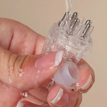 Laden Sie das Bild in den Galerie-Viewer, Rollkugel-Applikatorkamm für ätherische Öle