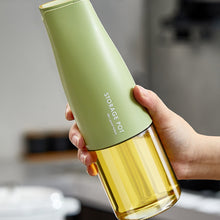 Laden Sie das Bild in den Galerie-Viewer, Selbstöffnende und -schließende Ölkannen