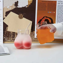 Laden Sie das Bild in den Galerie-Viewer, Lustige Sexy Hintern Glastasse