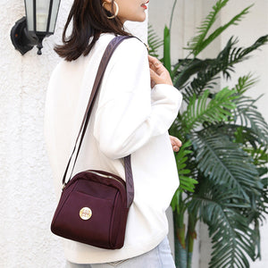 Shoulder small capacity shell bag