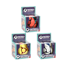 Laden Sie das Bild in den Galerie-Viewer, Kreativer teleskopischer farbwechselnder Fußball