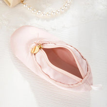 Laden Sie das Bild in den Galerie-Viewer, Ballettschuhe Kosmetiktasche