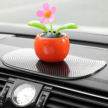 Laden Sie das Bild in den Galerie-Viewer, Solarbetriebene Tanzende Blume – Auto- &amp; Schreibtisch-Deko
