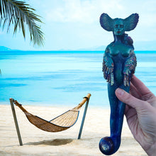 Laden Sie das Bild in den Galerie-Viewer, Eule Göttin Kunst Ornament