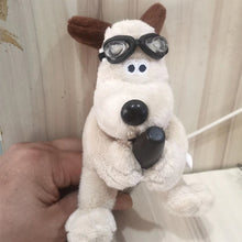 Laden Sie das Bild in den Galerie-Viewer, Autodekoration Hund
