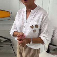 Laden Sie das Bild in den Galerie-Viewer, Lässige Bluse mit Blumendruck und Tasche