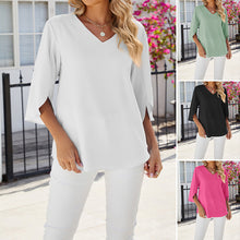 Laden Sie das Bild in den Galerie-Viewer, Unifarbenes Shirt mit V-Ausschnitt aus lockerem Chiffon