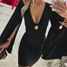 Laden Sie das Bild in den Galerie-Viewer, Modisches sexy Hüftkleid mit V-Ausschnitt