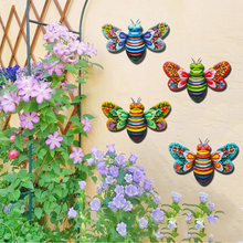 Laden Sie das Bild in den Galerie-Viewer, Kunstskulptur „Eiserne Biene“, hängende Wanddekoration für den Garten