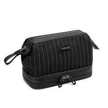 Laden Sie das Bild in den Galerie-Viewer, Tragbare Kosmetiktasche zur Trocken- und Nasstrennung