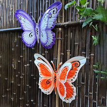 Laden Sie das Bild in den Galerie-Viewer, Simulation Schmetterling Garten Ornamente