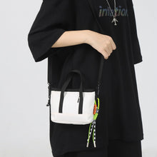 Laden Sie das Bild in den Galerie-Viewer, Tragbare Mini-Handy-Tasche