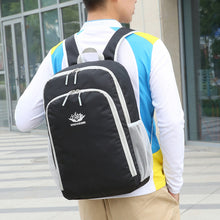 Laden Sie das Bild in den Galerie-Viewer, Faltbarer Rucksack