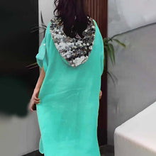 Laden Sie das Bild in den Galerie-Viewer, Fischschuppenkleid mit Kapuze und Pailletten
