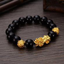 Laden Sie das Bild in den Galerie-Viewer, Pixiu 3D Obsidian Armband
