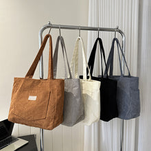 Laden Sie das Bild in den Galerie-Viewer, Cordsamt-Tasche mit großem Fassungsvermögen